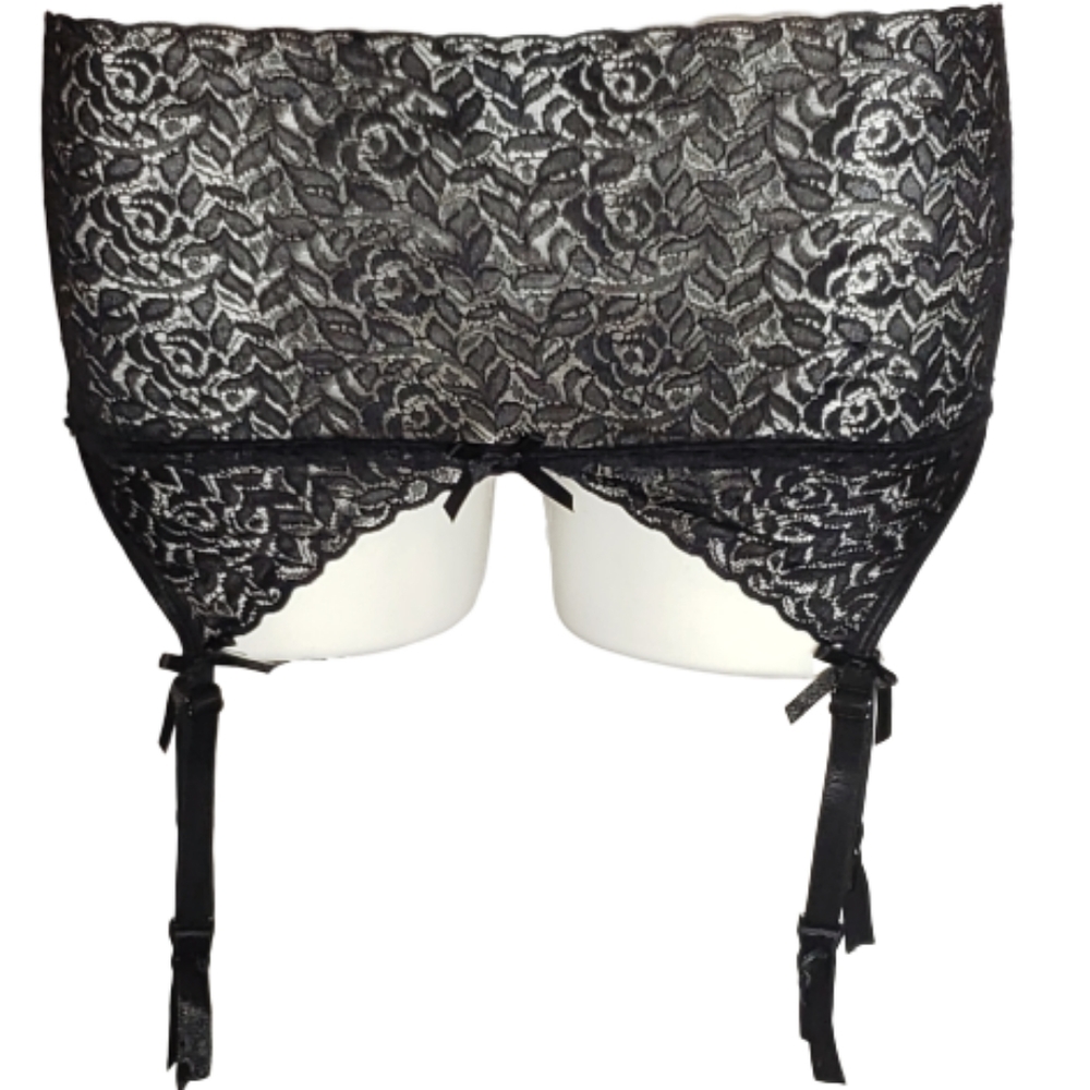 lace garter belt black